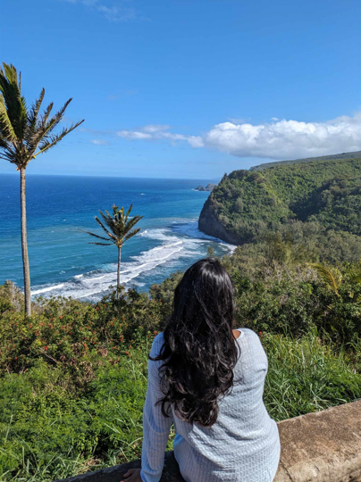 Christina viewing the ocean on her Hawaii Christian Spirtual Journey